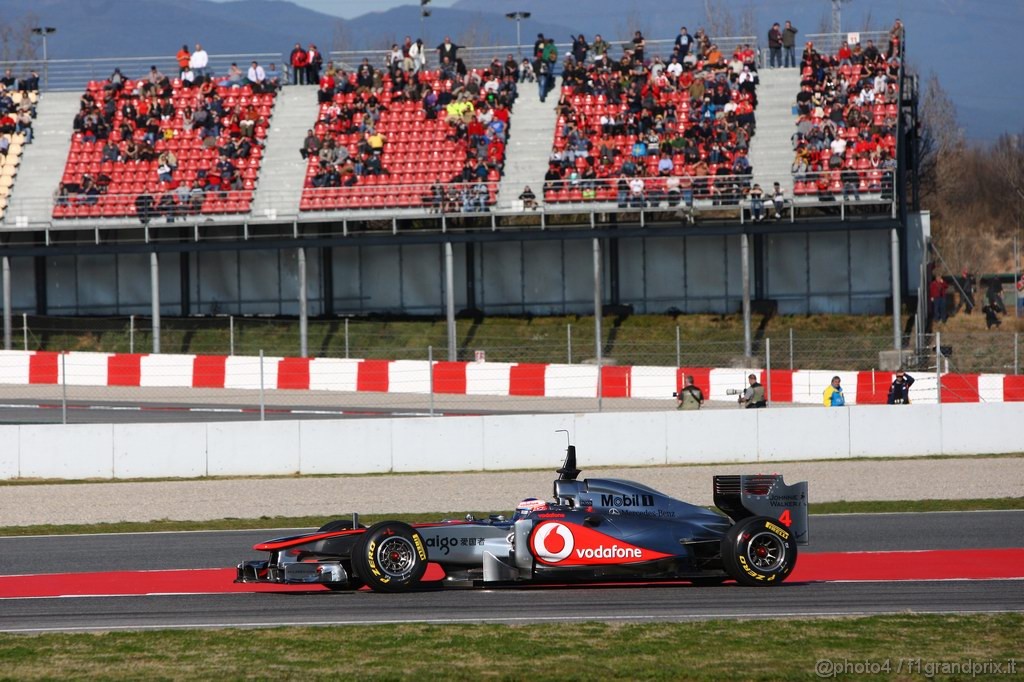 Barcelona Test Febbraio 2011, 18.02.2011- Jenson Button (GBR), McLaren  Mercedes, MP4-26 