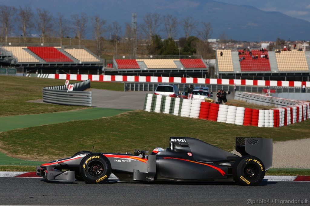 Barcelona Test Febbraio 2011, 18.02.2011- Narain Karthikeyan (IND), Hispania Racing F1 Team, HRT 