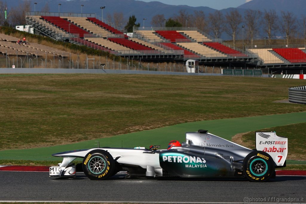 Barcelona Test Febbraio 2011, 18.02.2011- Michael Schumacher (GER), Mercedes GP Petronas F1 Team, MGP W02 