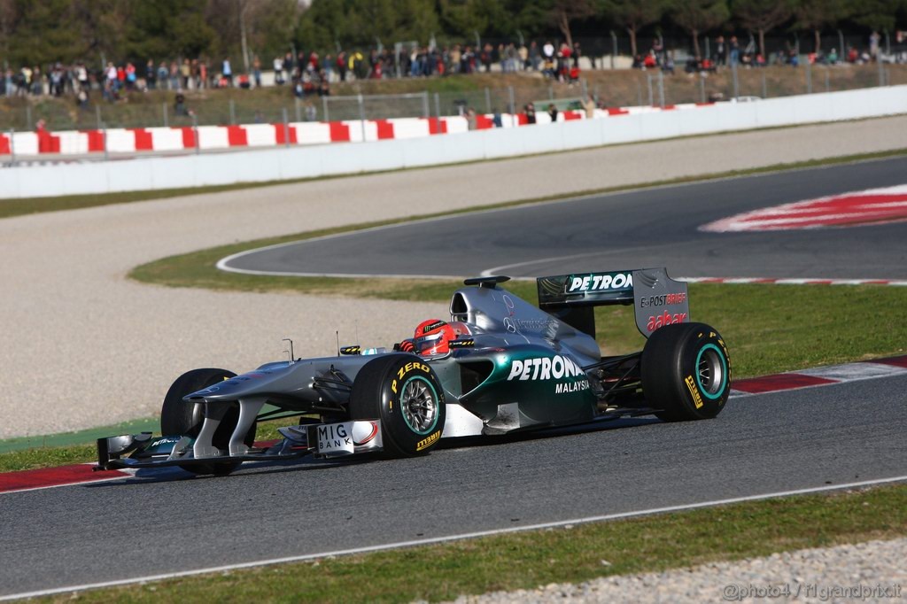 Barcelona Test Febbraio 2011, 18.02.2011- Michael Schumacher (GER), Mercedes GP Petronas F1 Team, MGP W02 