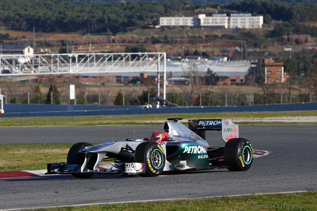 Barcelona Test Febbraio 2011, 18.02.2011-Michael Schumacher (GER), Mercedes GP Petronas F1 Team, MGP W02 