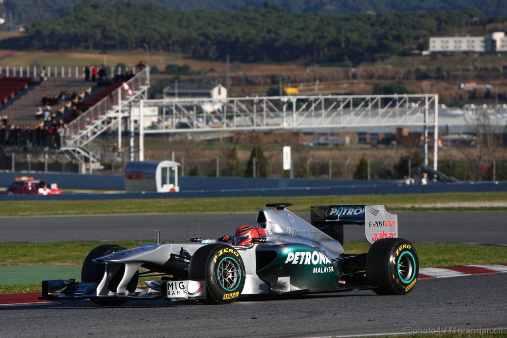 Barcelona Test Febbraio 2011, 18.02.2011- Michael Schumacher (GER), Mercedes GP Petronas F1 Team, MGP W02 