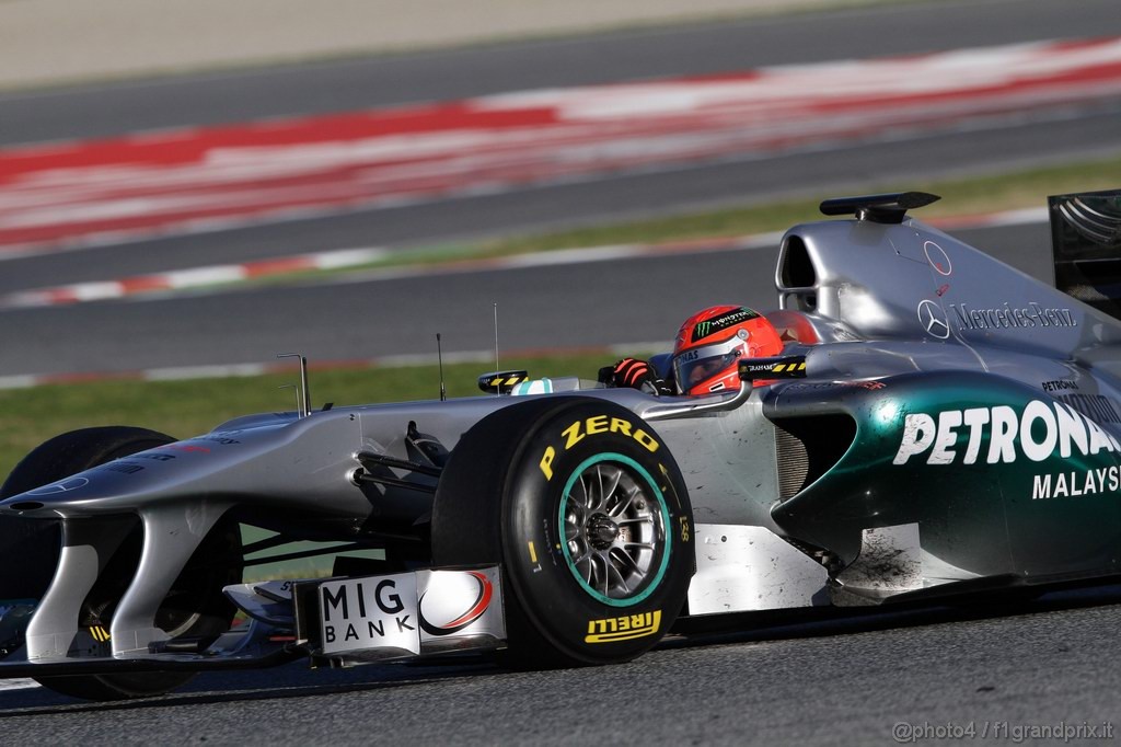 Barcelona Test Febbraio 2011, 18.02.2011- Michael Schumacher (GER), Mercedes GP Petronas F1 Team, MGP W02 