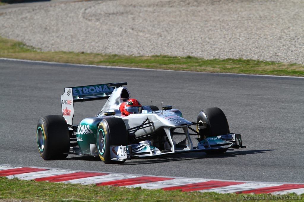 Barcelona Test Febbraio 2011, 18.02.2011- Michael Schumacher (GER), Mercedes GP Petronas F1 Team, MGP W02 
