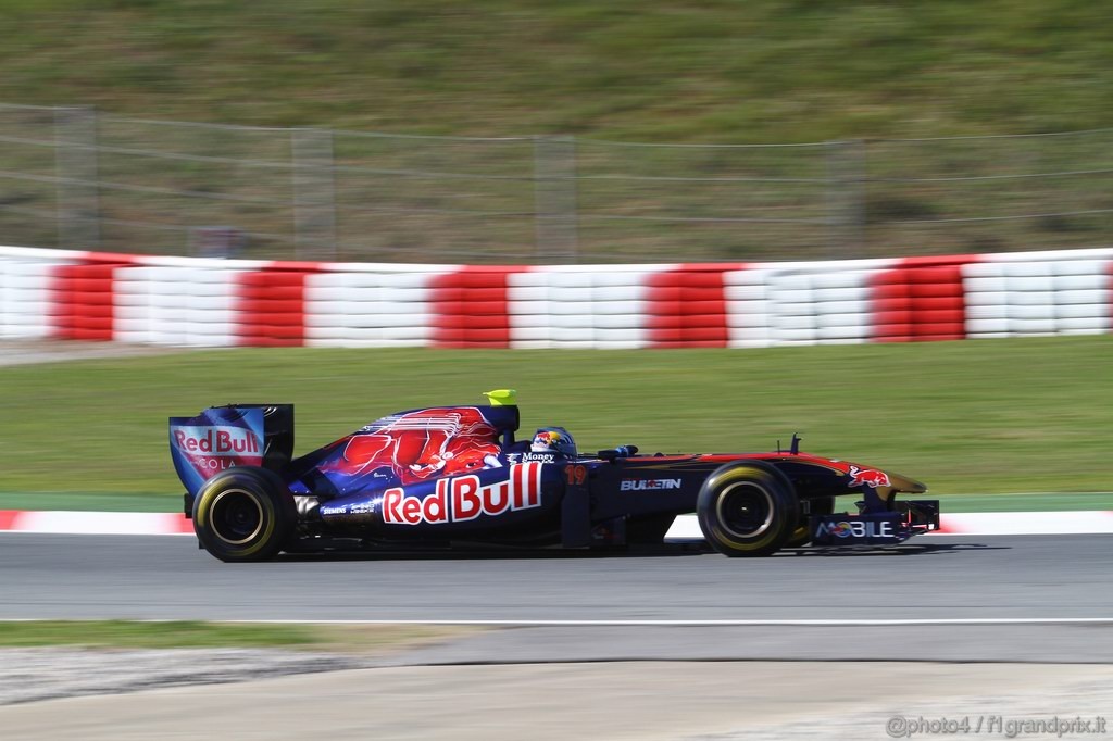 Barcelona Test Febbraio 2011, 18.02.2011- Jaime Alguersuari (SPA), Scuderia Toro Rosso, STR6 
