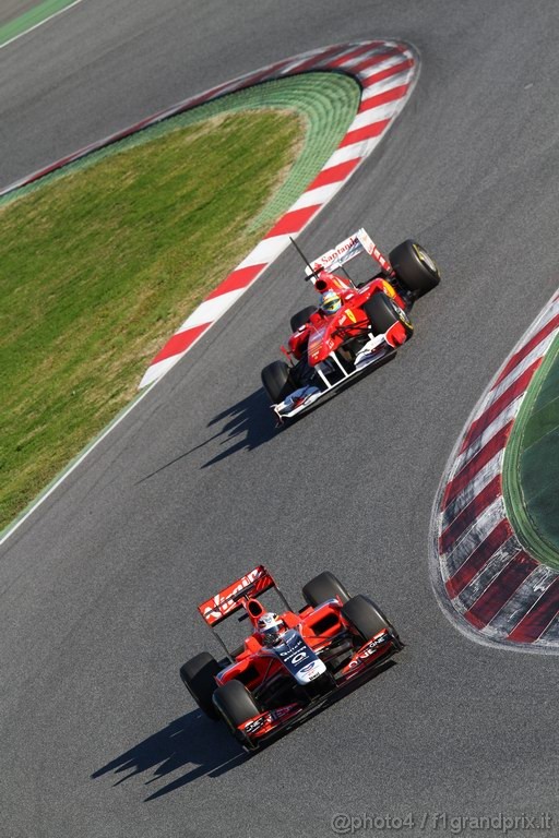 Barcelona Test Febbraio 2011, 18.02.2011- Jerome D'Ambrosio (BEL), Marussia Virgin Racing VR-02 e Fernando Alonso (ESP), Ferrari, F-150 Italia 
