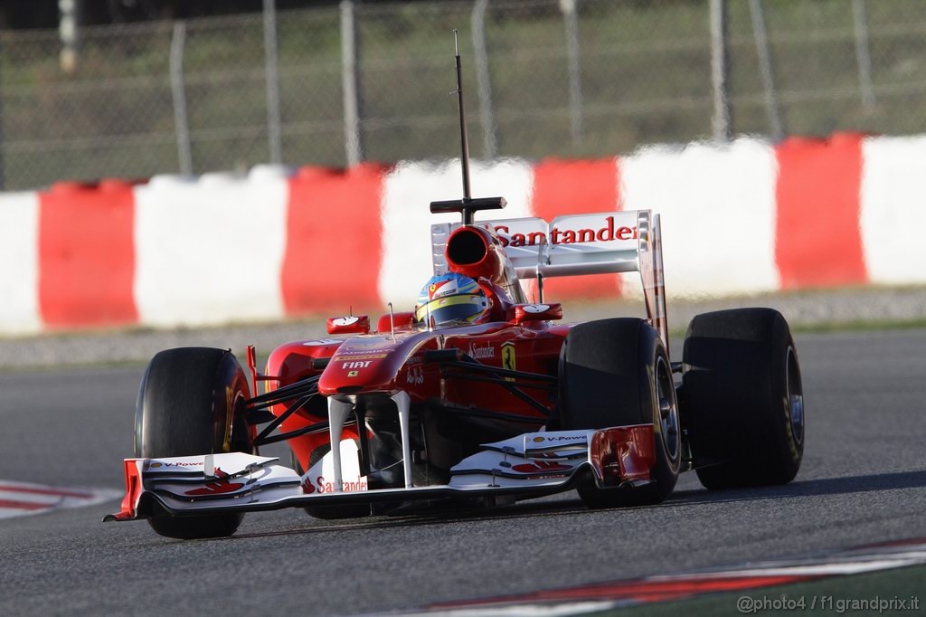 Barcelona Test Febbraio 2011, 19.02.2011- Fernando Alonso (ESP), Ferrari, F-150 Italia 