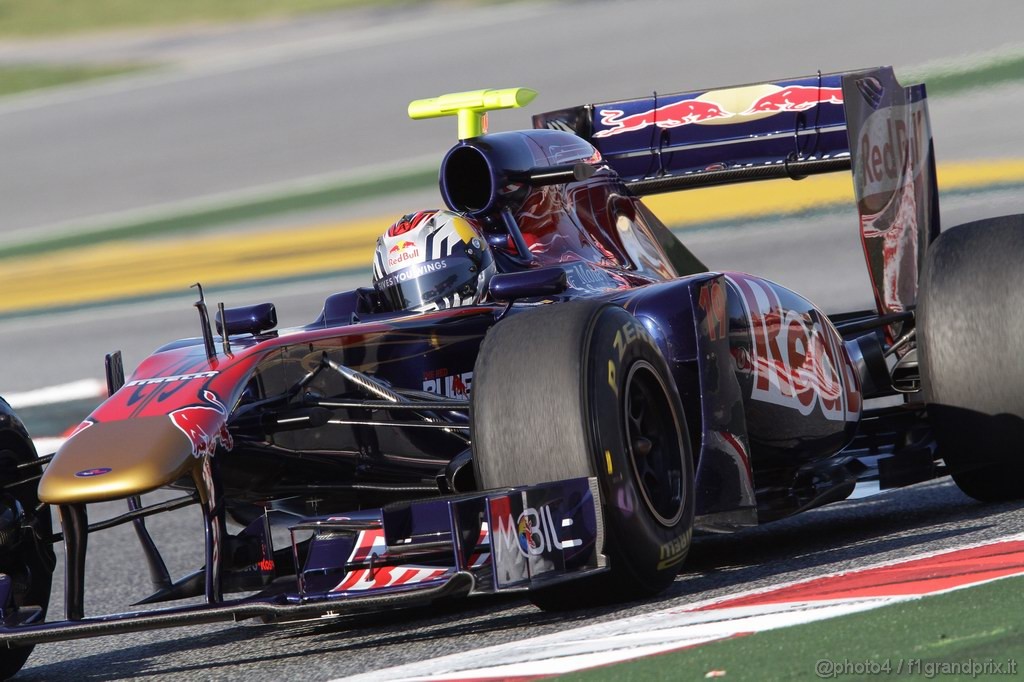 Barcelona Test Febbraio 2011, 19.02.2011- Jaime Alguersuari (SPA), Scuderia Toro Rosso, STR6 