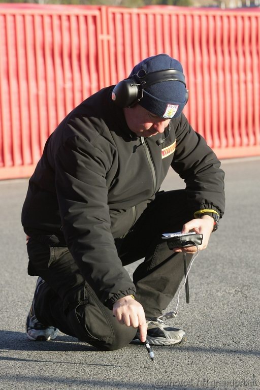 Barcelona Test Febbraio 2011, 19.02.2011- Staff Pirelli