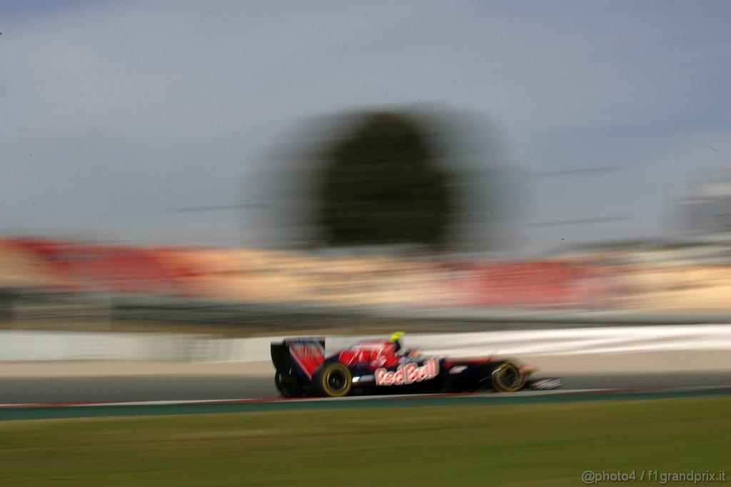 Barcelona Test Febbraio 2011, 19.02.2011- Jaime Alguersuari (SPA), Scuderia Toro Rosso, STR6 