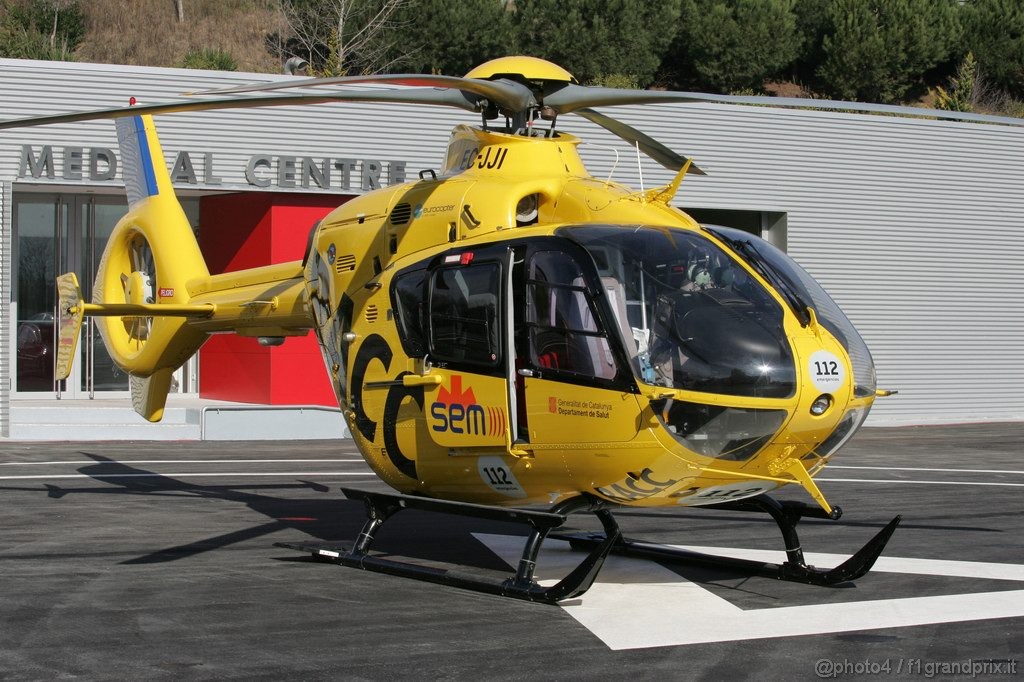 Barcelona Test Febbraio 2011, 19.02.2011- Helicopter e the new hospital of the circuit