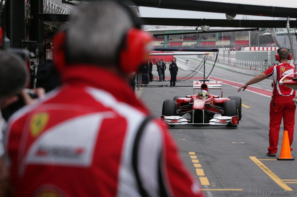 Barcelona Test Febbraio 2011, 19.02.2011- Fernando Alonso (ESP), Ferrari, F-150 Italia 