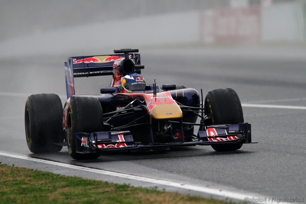 Barcelona Test Febbraio 2011, 20.02.2011- Daniel Ricciardo (AUS), Test Driver Scuderia Toro Rosso, STR6 