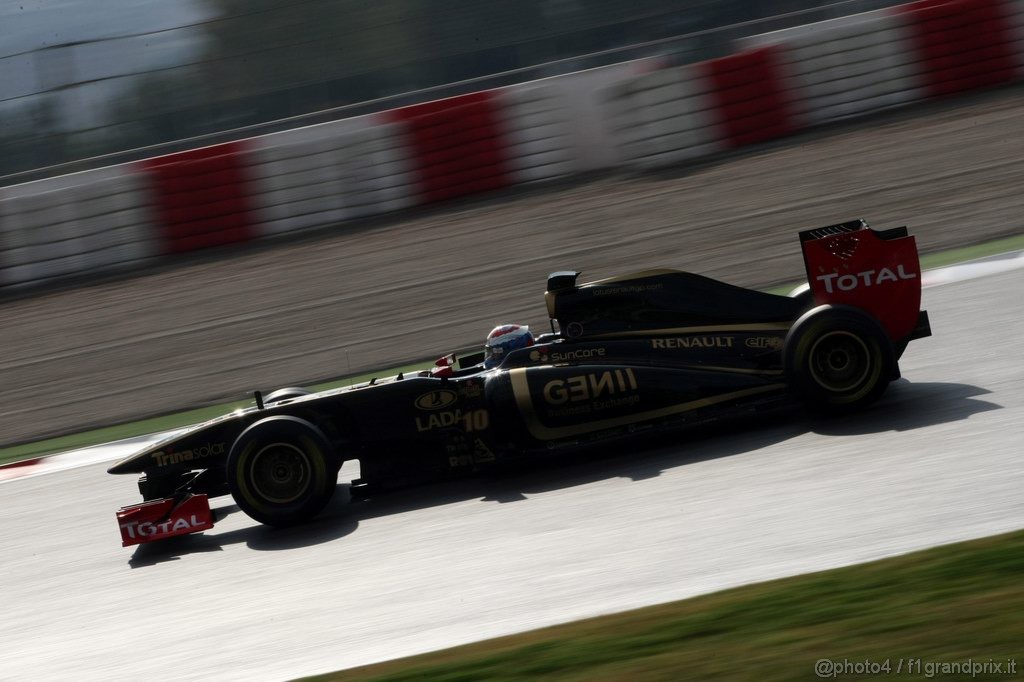 Barcelona Test Febbraio 2011, 20.02.2011- Vitaly Petrov (RUS), Lotus Renault GP, R31 