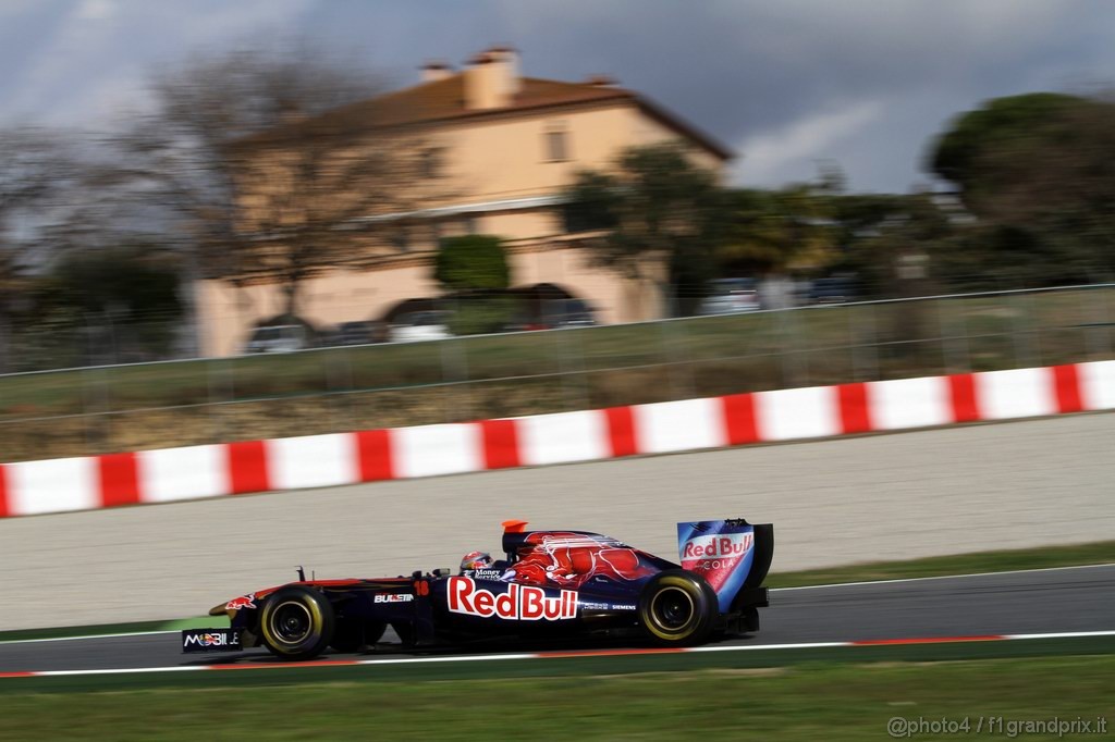 Barcelona Test Febbraio 2011, 20.02.2011- Sébastien Buemi (SUI), Scuderia Toro Rosso, STR6 