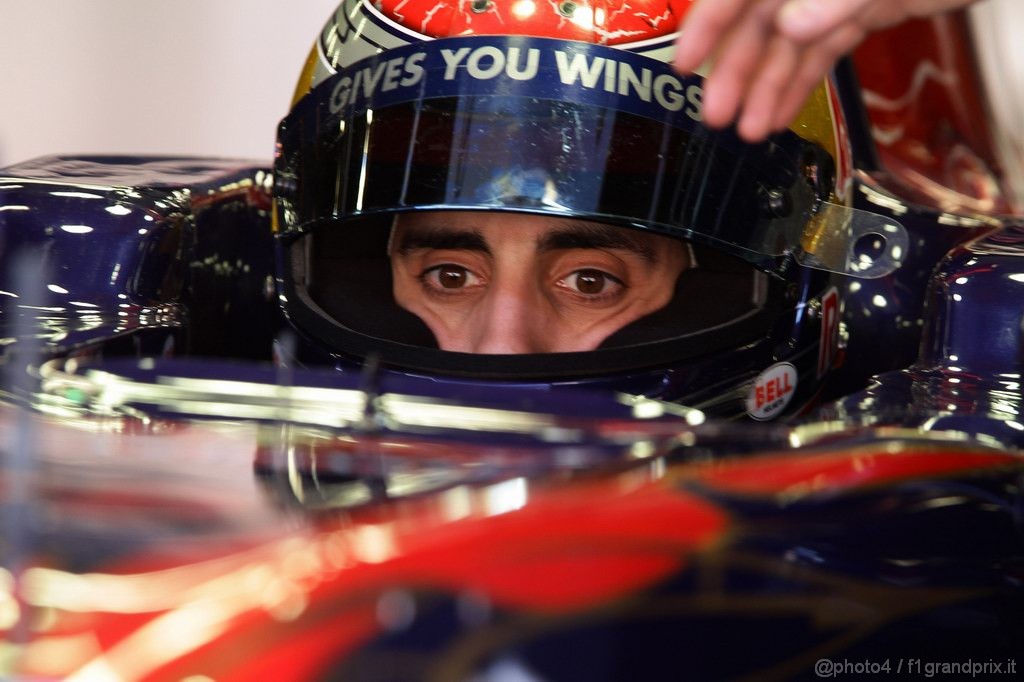 Barcelona Test Febbraio 2011, 20.02.2011- Sébastien Buemi (SUI), Scuderia Toro Rosso, STR6 