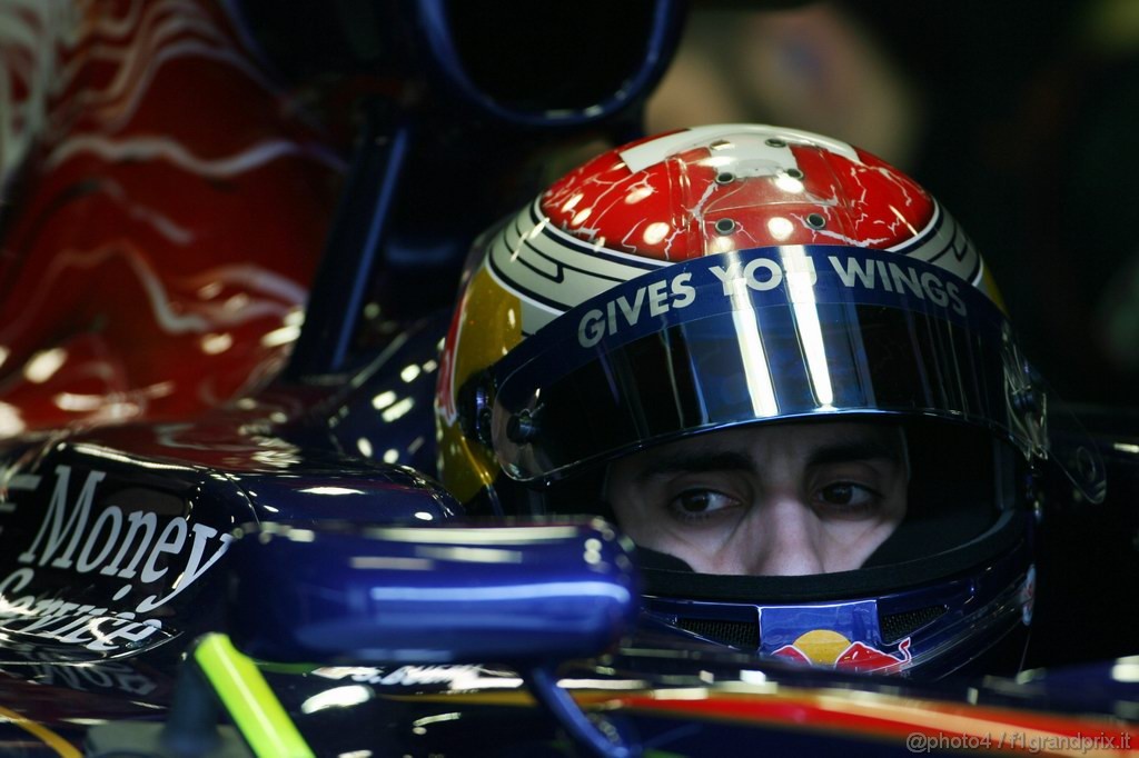 Barcelona Test Febbraio 2011, 21.02.2011- Sébastien Buemi (SUI), Scuderia Toro Rosso, STR6 