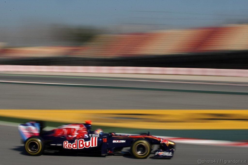 Barcelona Test Febbraio 2011, 21.02.2011- Sébastien Buemi (SUI), Scuderia Toro Rosso, STR6 