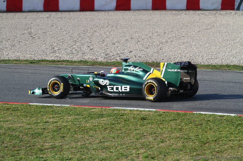 Barcelona Test Febbraio 2011, 21.02.2011- Jarno Trulli (ITA), Team Lotus, TL11 