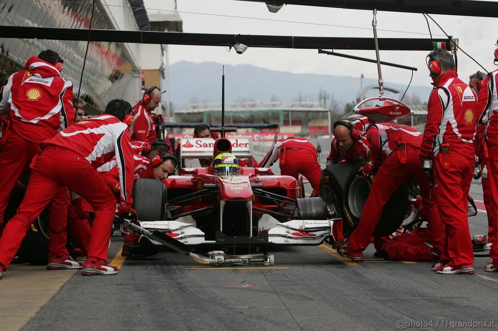 Barcelona Test Febbraio 2011, 21.02.2011- Felipe Massa (BRA), Ferrari, F-150 Italia 