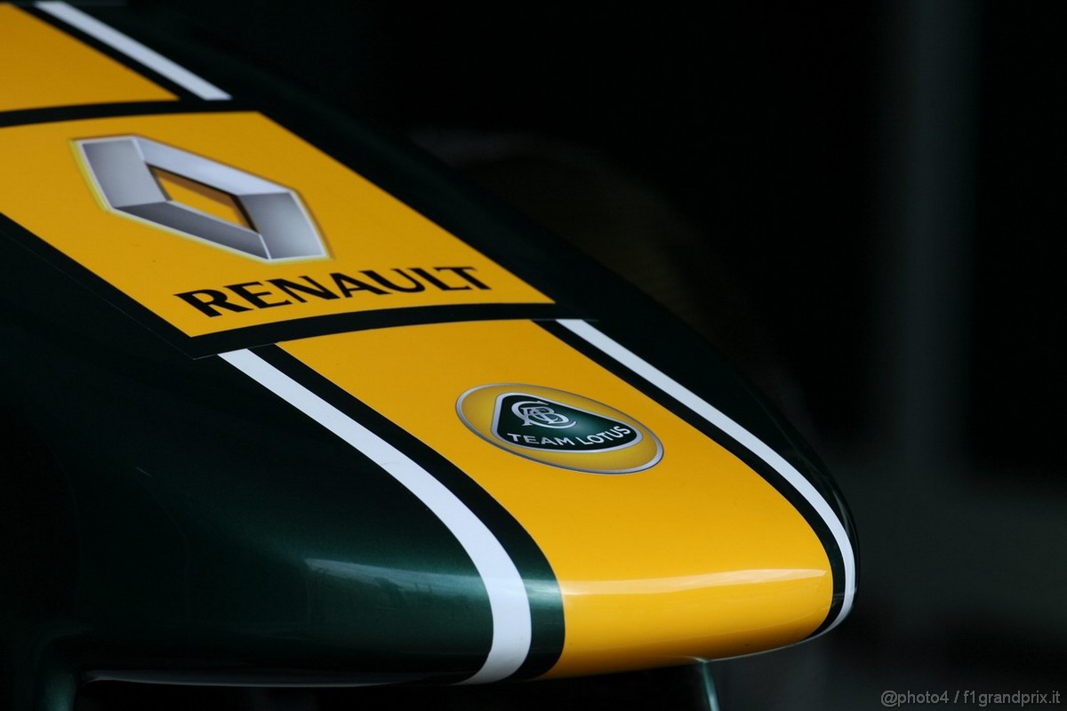 Barcelona Test Marzo 2011, 08.03.2011- Jarno Trulli (ITA), Team Lotus, TL11 