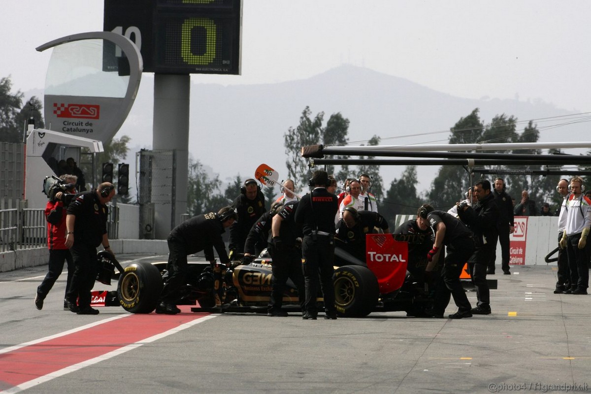Barcelona Test Marzo 2011, 08.03.2011- Nick Heidfeld (GER) Lotus Renault GP R31  
