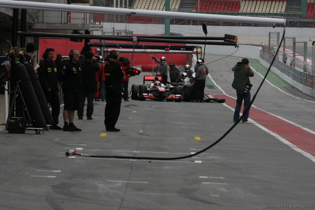 Barcelona Test Marzo 2011, 08.03.2011- Jenson Button (GBR), McLaren  Mercedes, MP4-26 