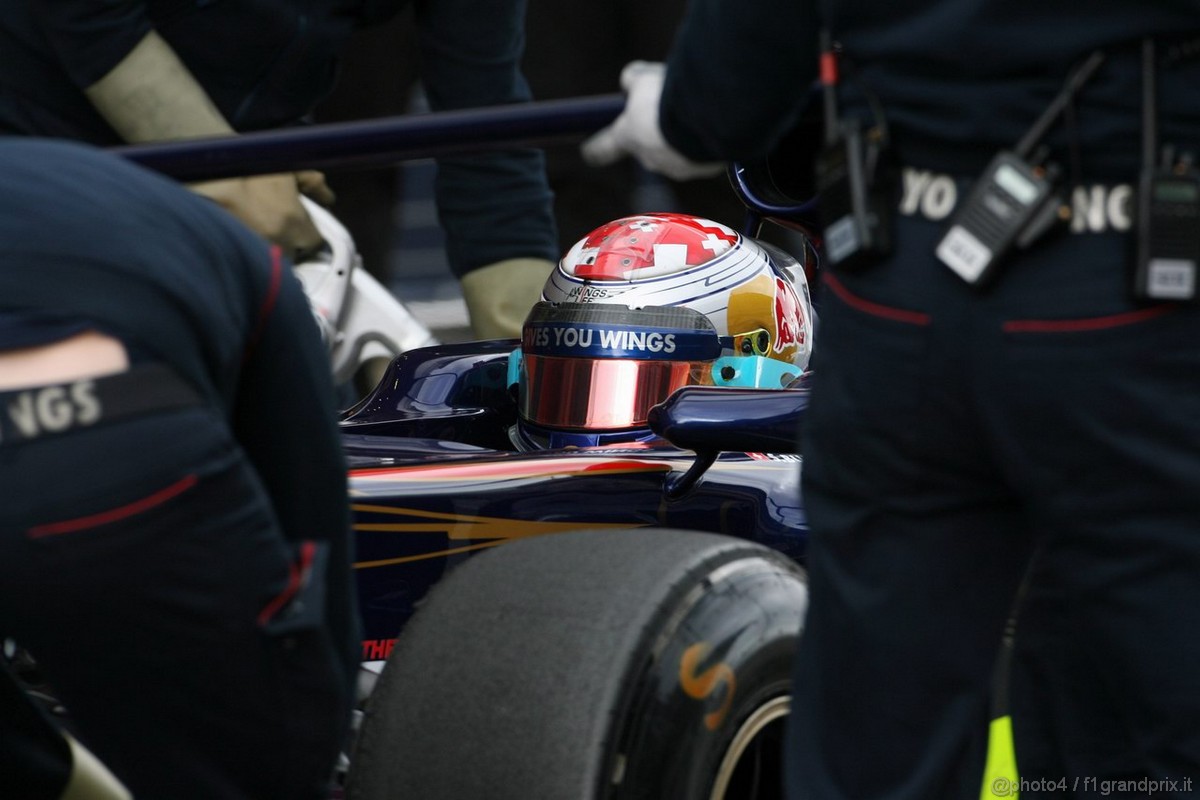 Barcelona Test Marzo 2011, 08.03.2011- Sébastien Buemi (SUI), Scuderia Toro Rosso, STR6 