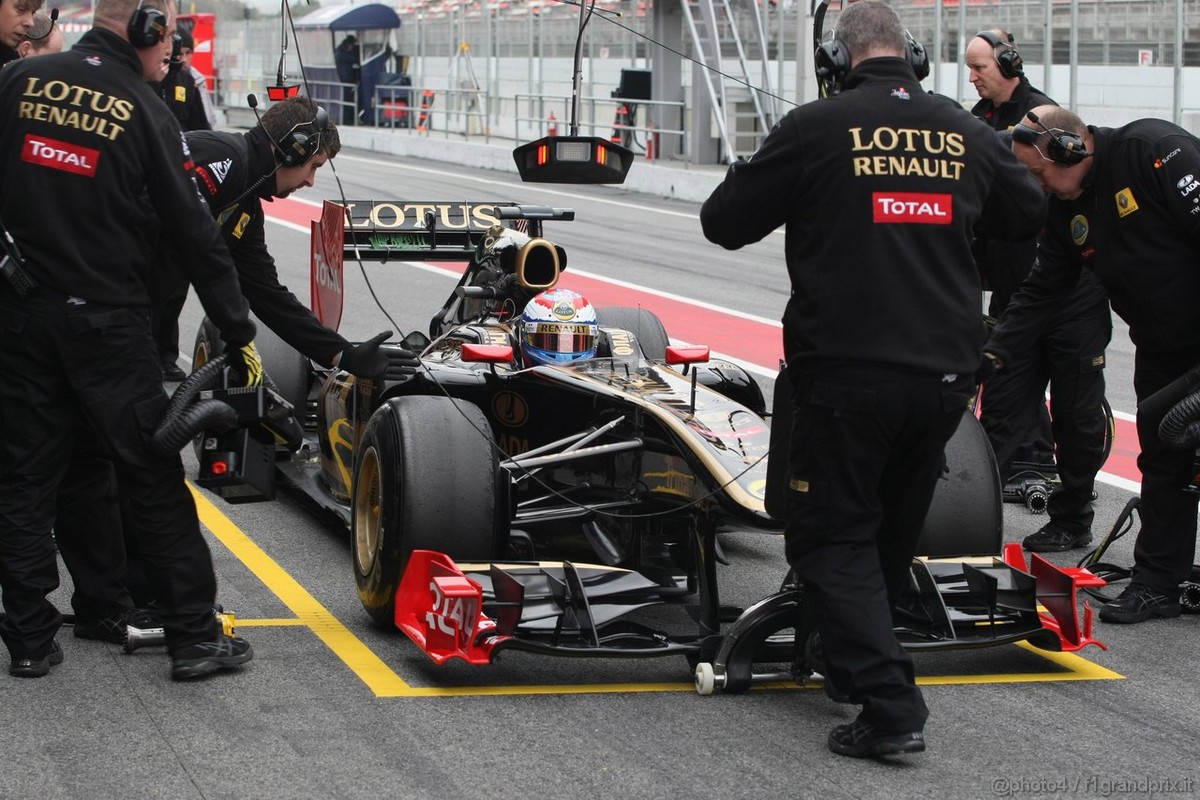 Barcelona Test Marzo 2011, 09.03.2011- Vitaly Petrov (RUS), Lotus Renault GP, R31 