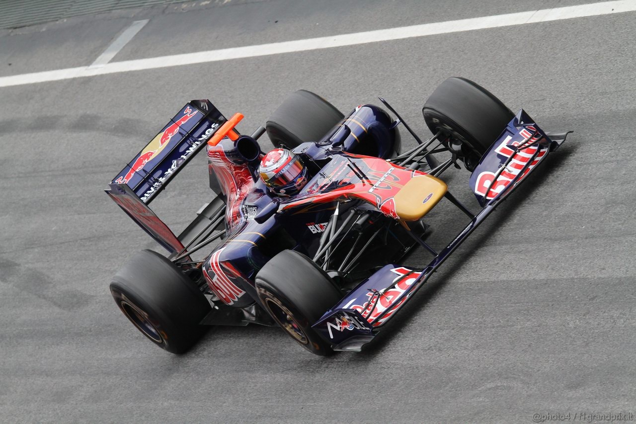 Barcelona Test Marzo 2011, 09.03.2011- Sébastien Buemi (SUI), Scuderia Toro Rosso, STR6 