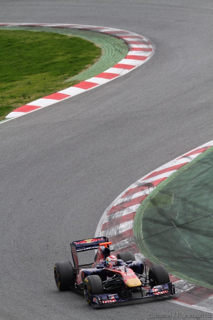Barcelona Test Marzo 2011, 09.03.2011- Sébastien Buemi (SUI), Scuderia Toro Rosso, STR6 