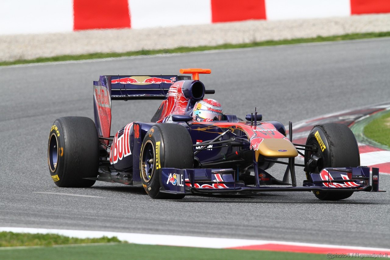 Barcelona Test Marzo 2011, 09.03.2011- Sébastien Buemi (SUI), Scuderia Toro Rosso, STR6 
