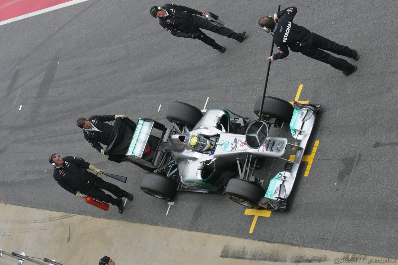 Barcelona Test Marzo 2011, 09.03.2011- Nico Rosberg (GER), Mercedes GP Petronas F1 Team, MGP W02 