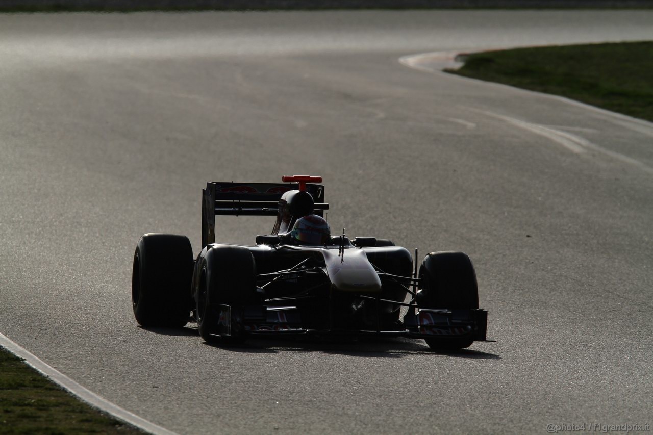 Barcelona Test Marzo 2011, 09.03.2011- Sébastien Buemi (SUI), Scuderia Toro Rosso, STR6 