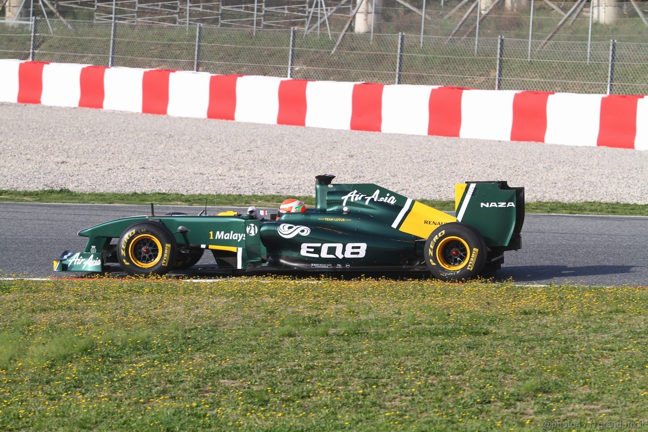 Barcelona Test Marzo 2011, 10.03.2011- Jarno Trulli (ITA), Team Lotus, TL11 
