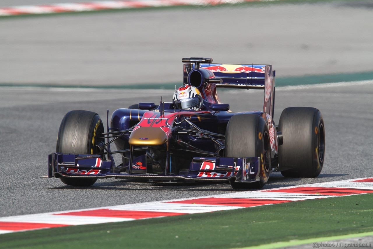 Barcelona Test Marzo 2011, 10.03.2011- Jaime Alguersuari (SPA), Scuderia Toro Rosso, STR6 