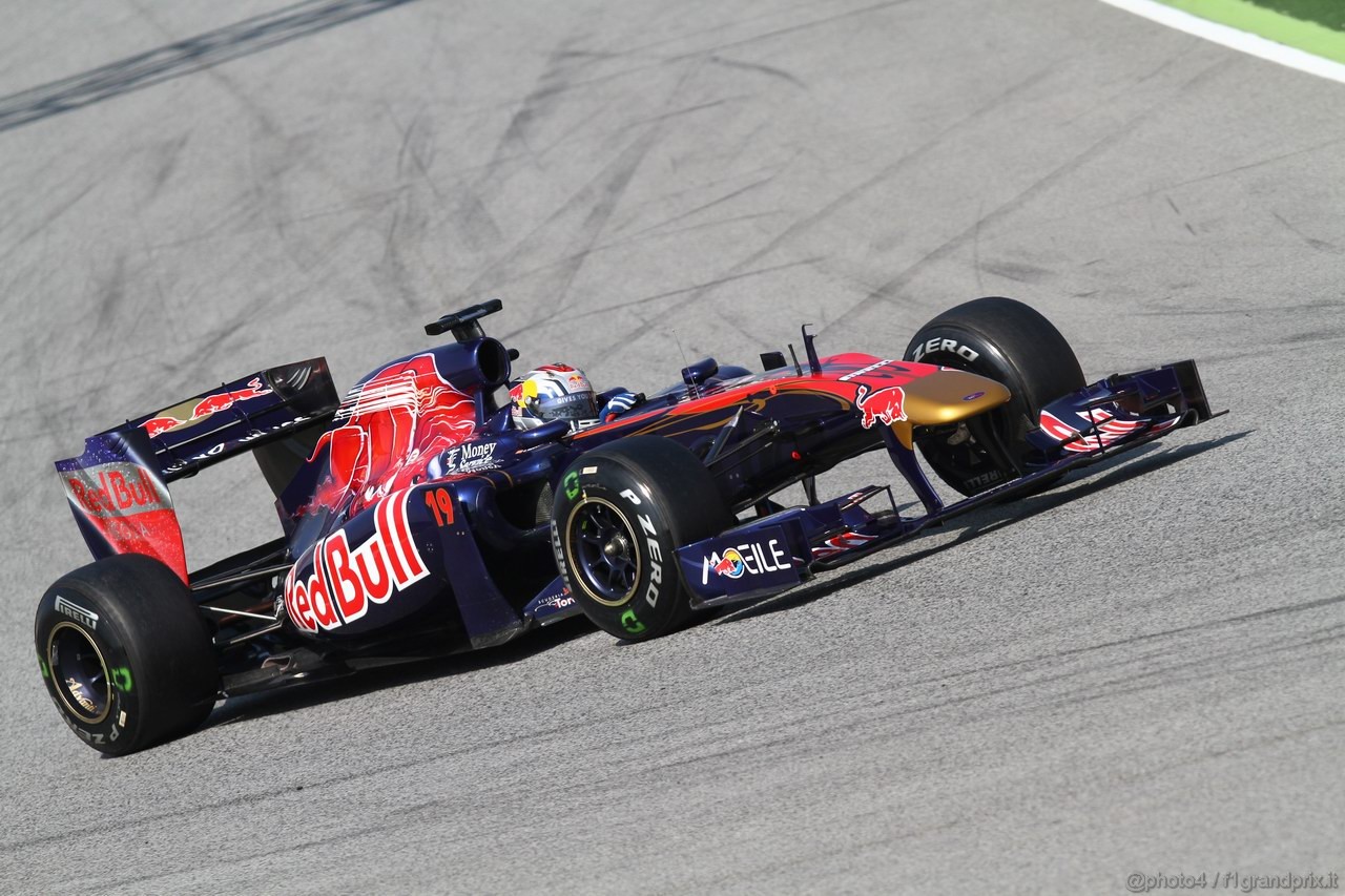 Barcelona Test Marzo 2011, 10.03.2011- Jaime Alguersuari (SPA), Scuderia Toro Rosso, STR6 