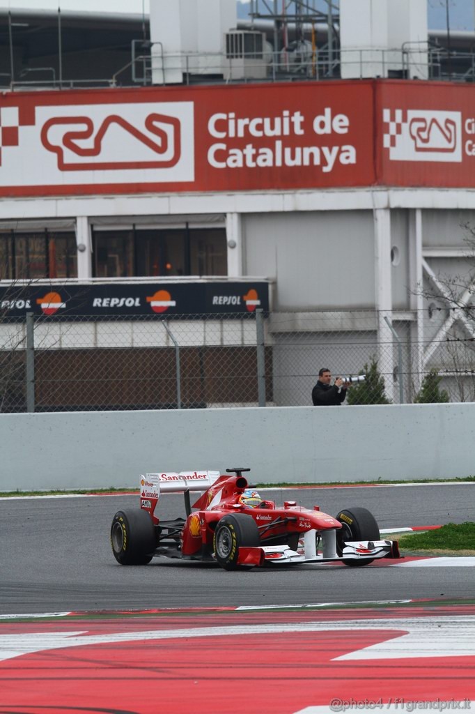 Barcelona Test Marzo 2011, 11.03.2011- Fernando Alonso (ESP), Ferrari, F-150 Italia 