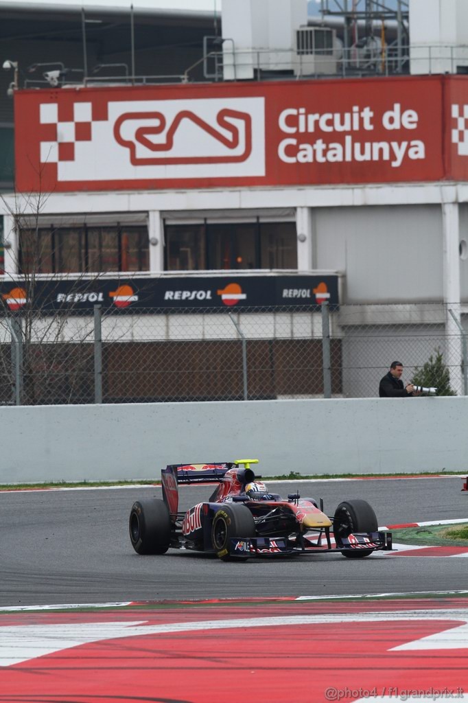 Barcelona Test Marzo 2011, 11.03.2011- Jaime Alguersuari (SPA), Scuderia Toro Rosso, STR6 