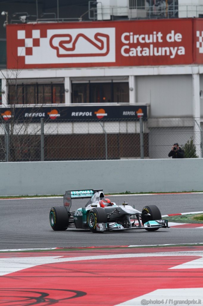 Barcelona Test Marzo 2011, 11.03.2011- Michael Schumacher (GER), Mercedes GP Petronas F1 Team, MGP W02 