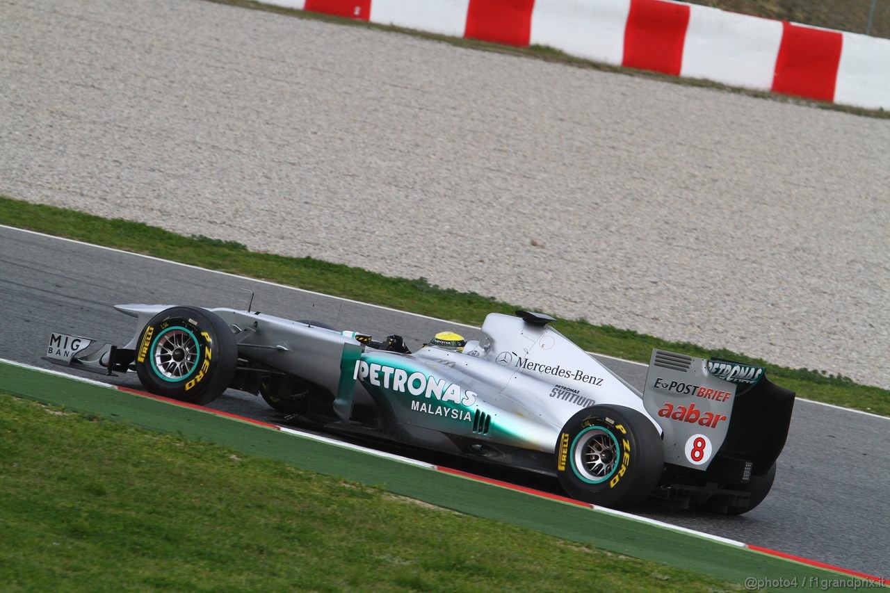 Barcelona Test Marzo 2011, 11.03.2011- Nico Rosberg (GER), Mercedes GP Petronas F1 Team, MGP W02 