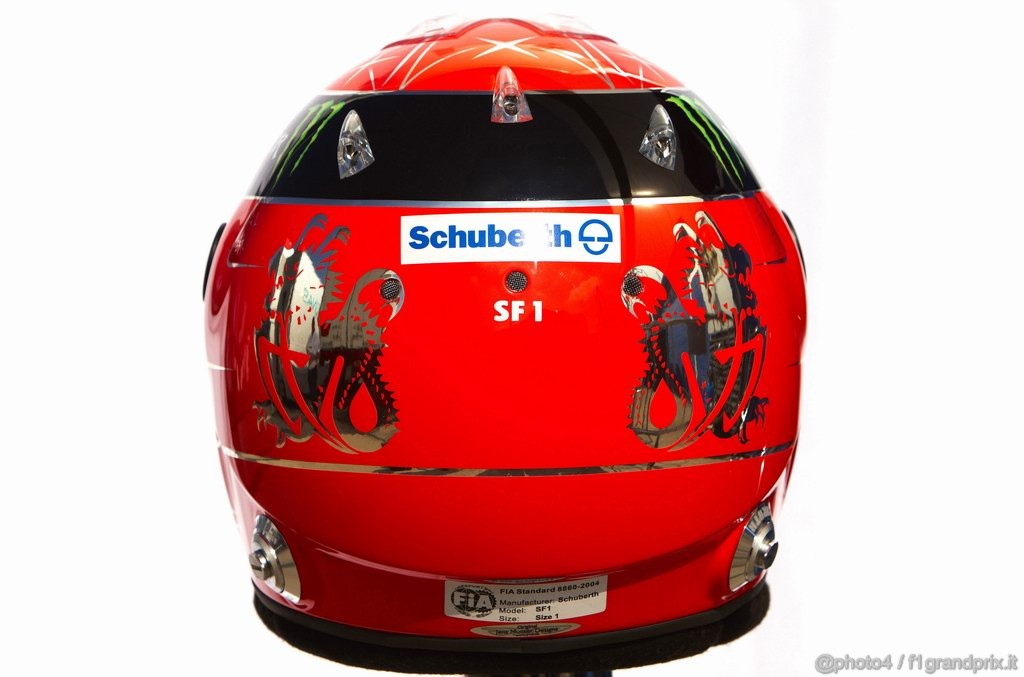 Caschi Piloti 2011, 11.02.2011-Michael Schumacher (GER), Mercedes GP Petronas F1 Team, helmet 