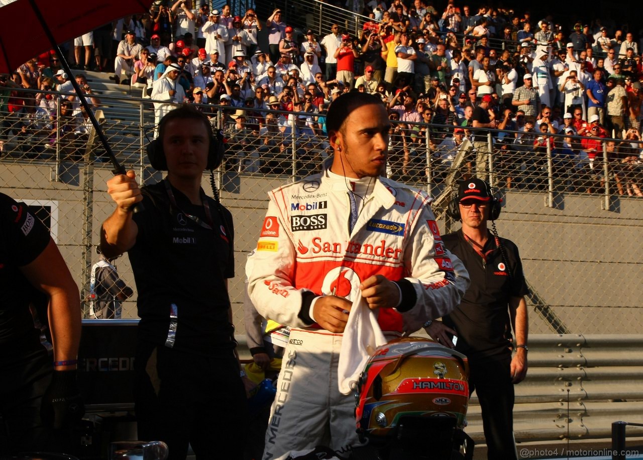 GP ABU DHABI, 13.11.2011- Gara, Lewis Hamilton (GBR), McLaren Mercedes, MP4-26
