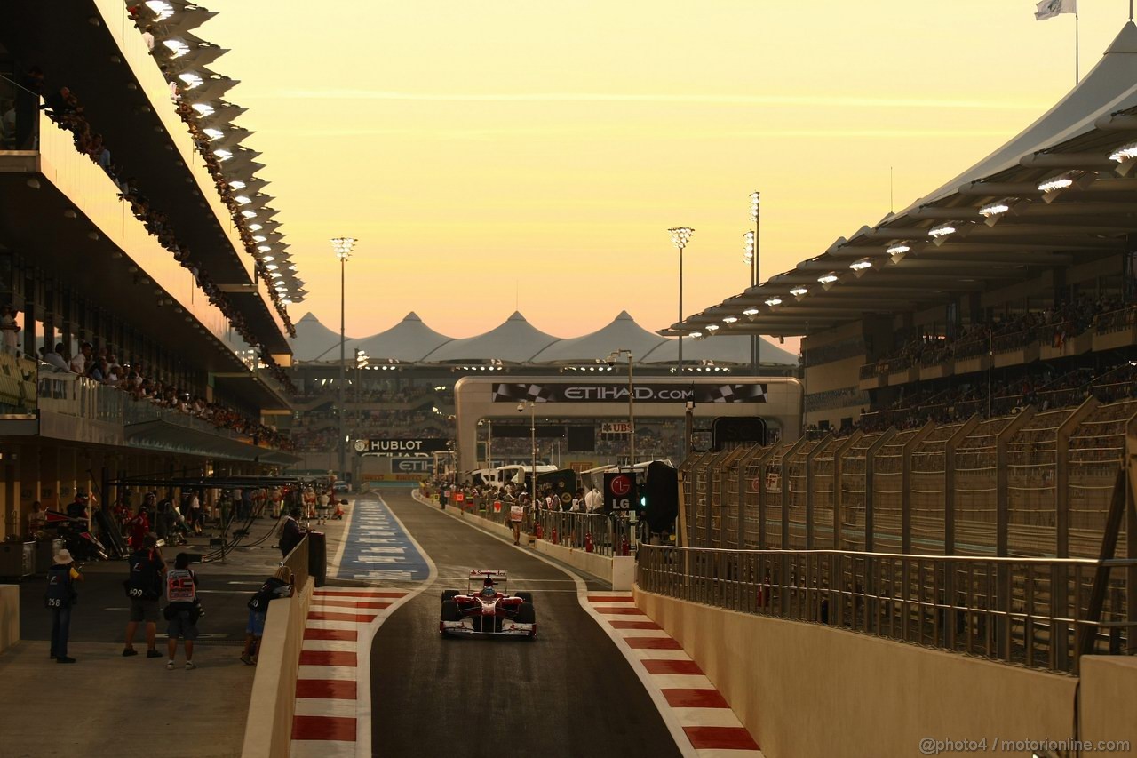 GP ABU DHABI, 13.11.2011- Gara, Fernando Alonso (ESP), Ferrari, F-150 Italia 