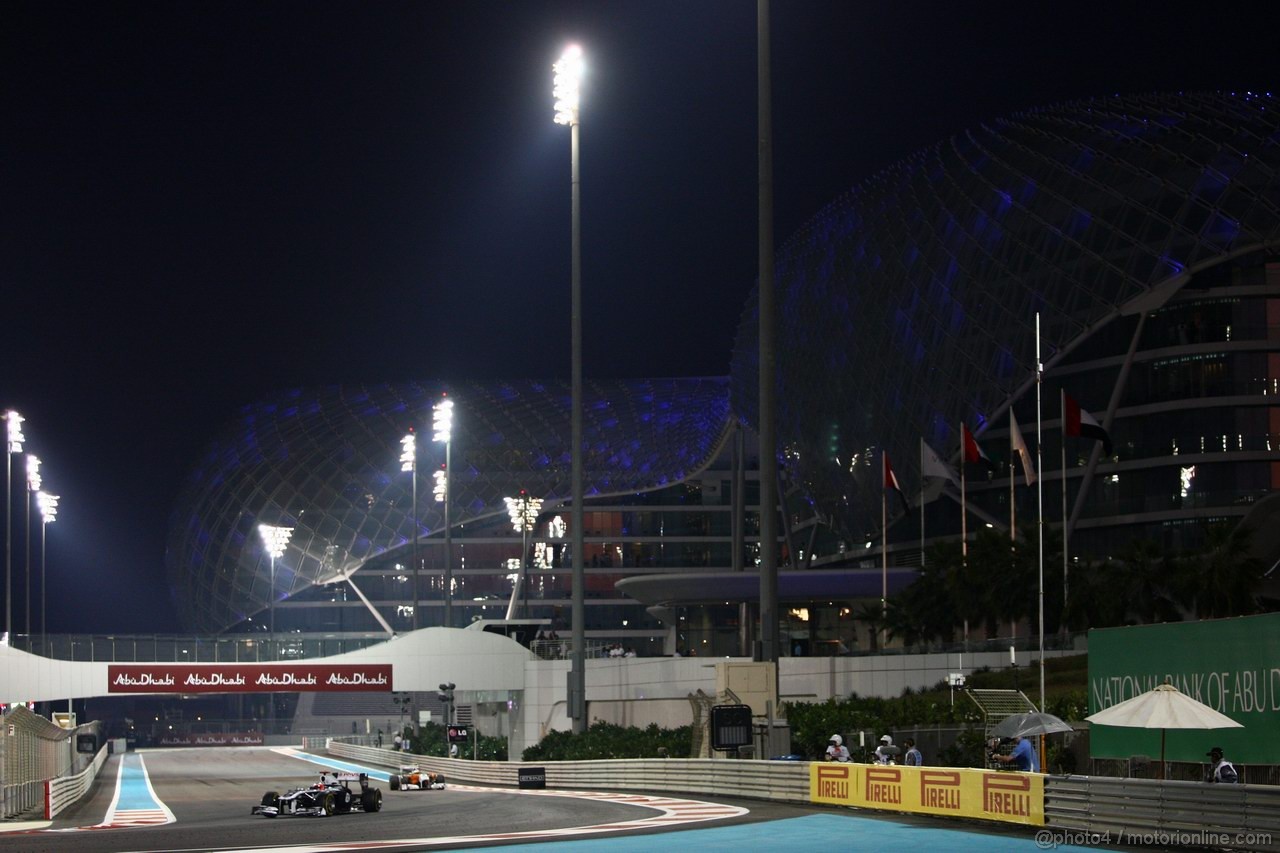 GP ABU DHABI, 13.11.2011- Gara, Rubens Barrichello (BRA), Williams FW33 