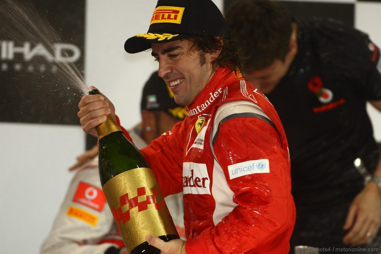 GP ABU DHABI, 13.11.2011- Gara, Fernando Alonso (ESP), Ferrari, F-150 Italia secondo 