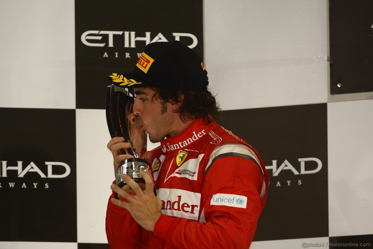 GP ABU DHABI, 13.11.2011- Gara, Fernando Alonso (ESP), Ferrari, F-150 Italia secondo 
