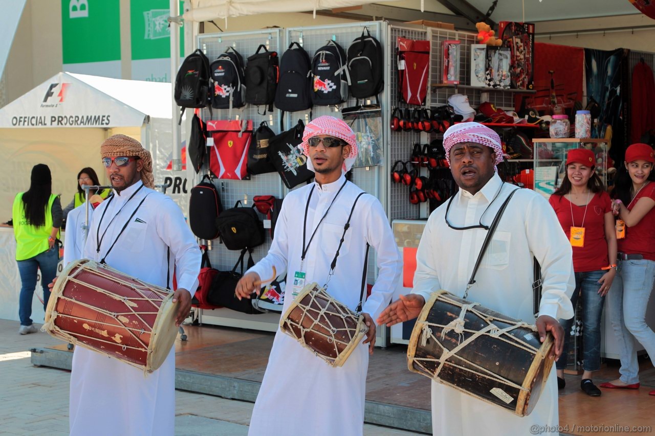 GP ABU DHABI, 13.11.2011- Atmosphere