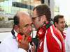 GP ABU DHABI, 13.11.2011- Gara, Emilio Botin (ESP), Santander Bank President e Stefano Domenicali (ITA), Team Principal 