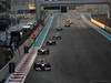 GP ABU DHABI, 13.11.2011- Gara, Fernando Alonso (ESP), Ferrari, F-150 Italia davanti a Lewis Hamilton (GBR), McLaren Mercedes, MP4-26